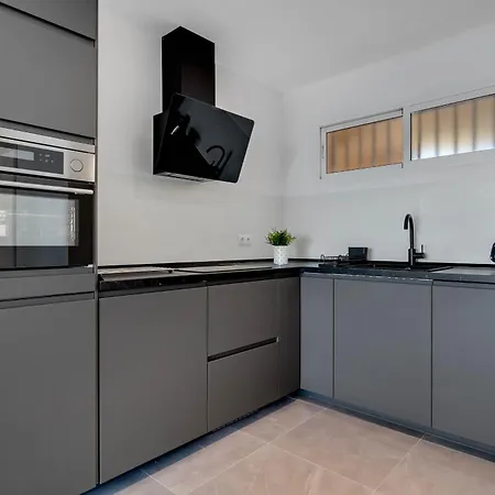 Micarlo 701 By Ivi Real Estate Lejlighed